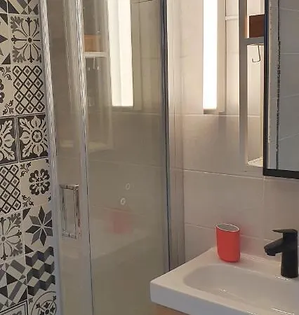 Apartament Studio Cabine Secteur Pinede Avec Piscine